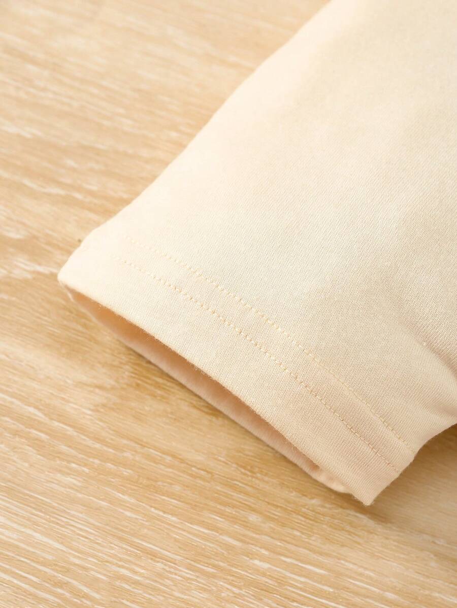 Conjunto de Jardineira com Bordado de Leão e Body Listrado para Bebê Menino