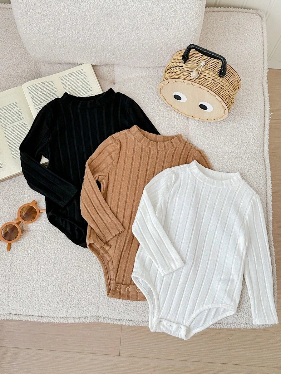 Kit 3 Macacões Tricotados para Bebê Recém-Nascido – Manga Longa, Unissex
