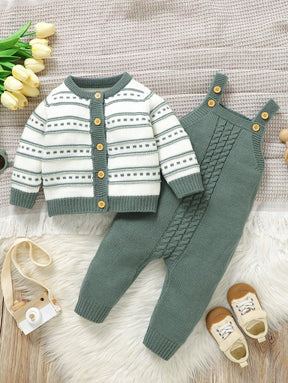Conjunto de Tricô para Bebê – Cardigan Listrado e Macacão Jardineira Longo, Unissex