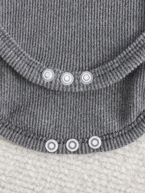 Kit 3 Macacões Canelados para Bebê Menino/Unissex – Gola Alta, Tricô de Malha, Outono/Inverno