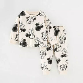 Conjunto Pijama Mickey e Minnie